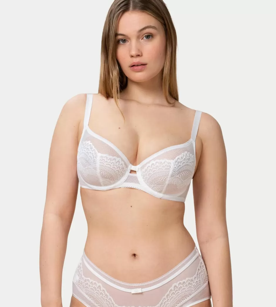 Triumph BEAUTY-FULL DARLING White Hot